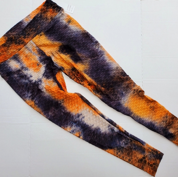 AQ Sport Leggings and Hoodie - Picture 2 of 6